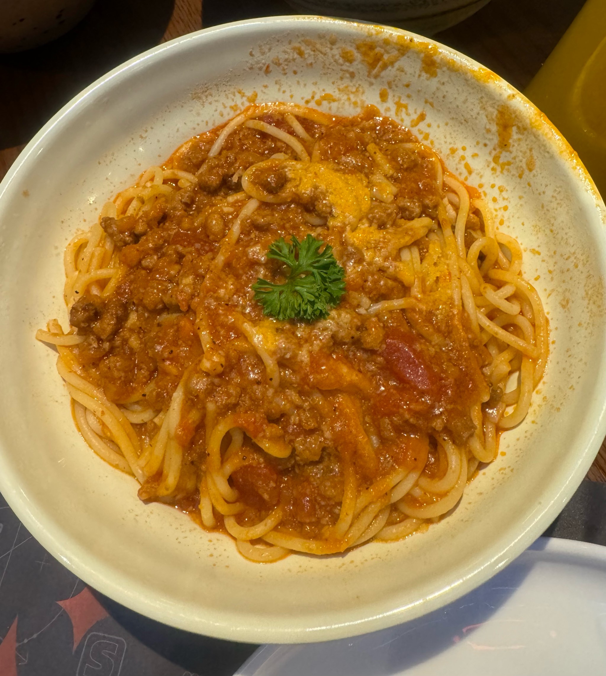 今天,来到了失重餐厅,它是一个充满科技魅